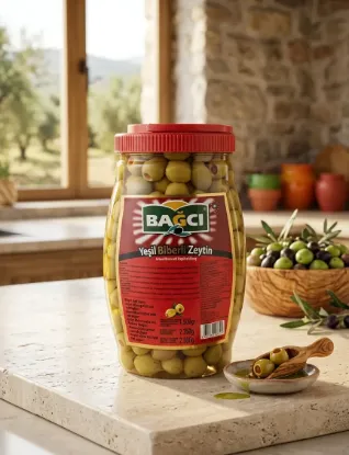 Bild von Bagci Yeşil Biberli Zeytin 1500g (Netto 2350g / Brutto 2500g)